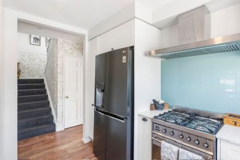 Photo of property in 261 Te Moana Road, Waikanae, 5036