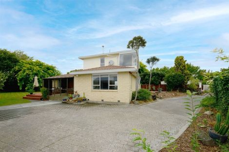 Photo of property in 5b Te Maru Place, Redwood, Christchurch, 8051