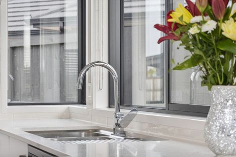 Photo of property in 5 Warlock Way, Papamoa, 3118