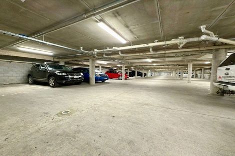 Photo of property in 2e/30 Westward Ho, Glen Eden, Auckland, 0602