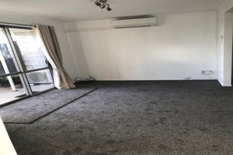 Photo of property in 4/2b Queensway, Three Kings, Auckland, 1024