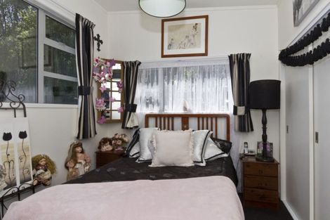 Photo of property in 210a Monowai Road, Wainui, Silverdale, 0994