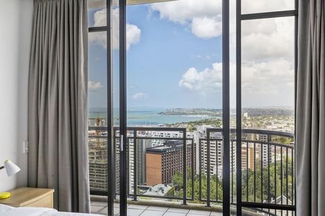 Photo of property in The Metropolis Apartments, 3304/1 Courthouse Lane, Auckland Central, Auckland, 1010