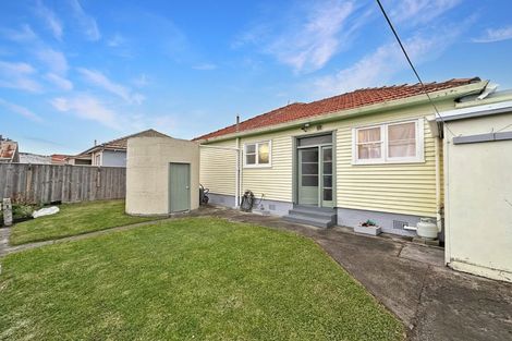 Photo of property in 33 Swiss Avenue, Gonville, Whanganui, 4501