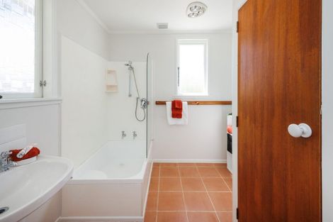 Photo of property in 167 Stoney Creek Road, Kelvin Grove, Palmerston North, 4470