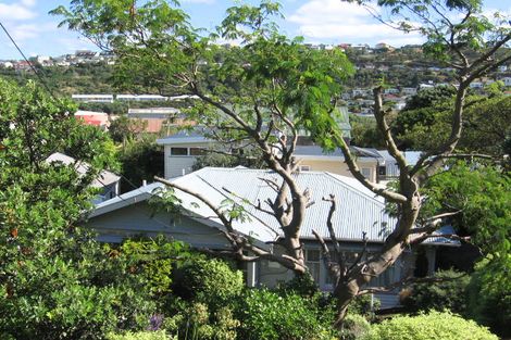 Photo of property in 51 Totara Road, Miramar, Wellington, 6022