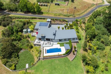 Photo of property in 36 Polo Lane, Whitford, Manurewa, 2576