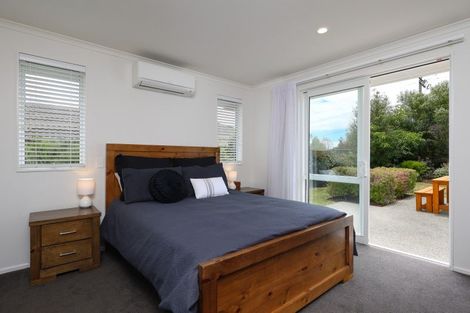 Photo of property in 2 Les Wakefield Road, Mapua, 7005