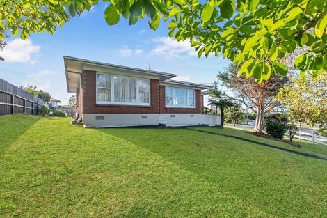 Photo of property in 8 Sterling Avenue, Manurewa East, Auckland, 2102