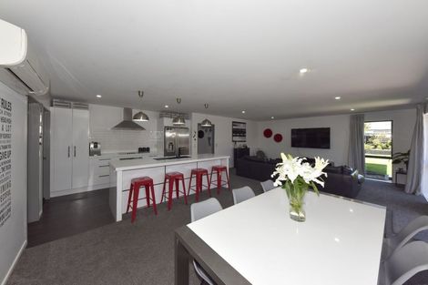 Photo of property in 32 Blackburn Street, Kaiapoi, 7630