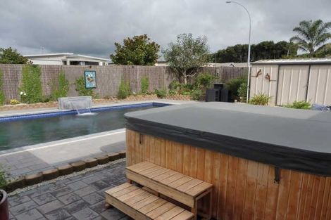 Photo of property in 17 Hensley Crescent, Flagstaff, Hamilton, 3210