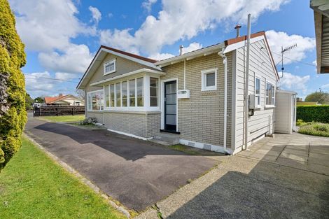 Photo of property in 30 Victoria Street, Levin, 5510