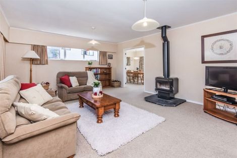 Photo of property in 43 Carluke Street, Paparangi, Wellington, 6037