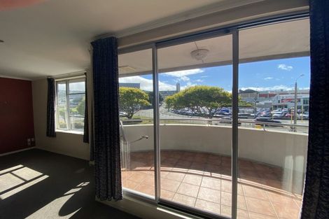 Photo of property in Construction House, 53/80 Kent Terrace, Mount Victoria, Wellington, 6011
