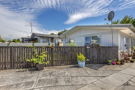 Photo of property in 2/282 Aberdeen Road, Gisborne, 4010