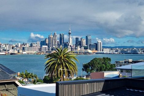 Photo of property in 59 Clarence Street, Devonport, Auckland, 0624
