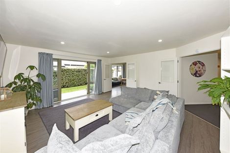 Photo of property in 37 Ernest Gray Place, Halswell, Christchurch, 8025