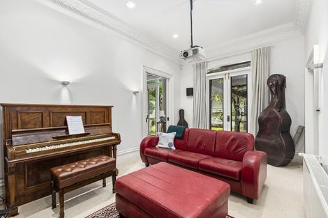 Photo of property in 25 Brougham Street, Mount Victoria, Wellington, 6011