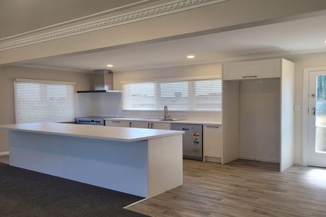 Photo of property in 103 Beach Road, Pahurehure, Papakura, 2113