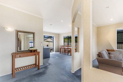 Photo of property in 11 Pippen Court, Henderson, Auckland, 0612