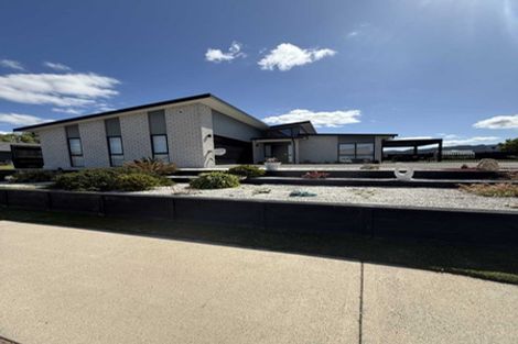 Photo of property in 9 Lady Jocelyn Place, Whitianga, 3510