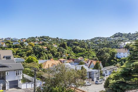 Photo of property in 9 Rimu Road, Kelburn, Wellington, 6012