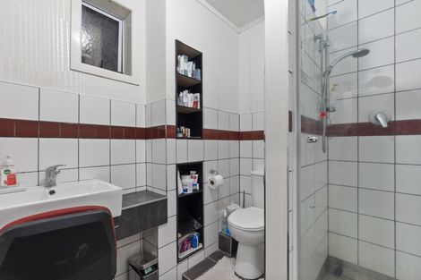 Photo of property in 100 Tuhikaramea Road, Dinsdale, Hamilton, 3204