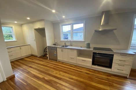 Photo of property in 148 Main Road, Tawa, Wellington, 5028