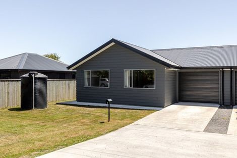 Photo of property in 6 Fagan Street, Sanson, 4817