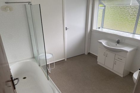 Photo of property in 152 Western Hills Drive, Kensington, Whangarei, 0112