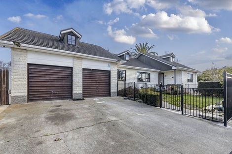 Photo of property in 1 Wakelin Place, Redwood, Christchurch, 8051