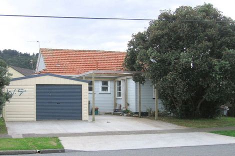 Photo of property in 11 Churton Crescent, Taita, Lower Hutt, 5011