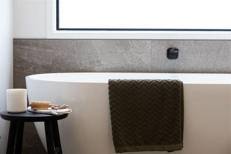 Photo of property in 318 Worsleys Road, Westmorland, Christchurch, 8025