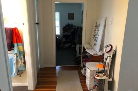 Photo of property in 18b South Street, Tawa, Wellington, 5028