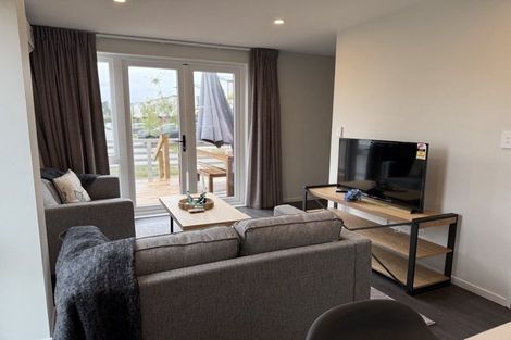 Photo of property in 116 Te Puketoka Lane, Mangere, Auckland, 2022