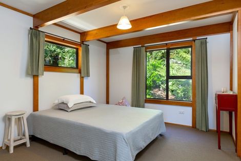 Photo of property in 1702 Queen Charlotte Drive, Linkwater, Picton, 7281