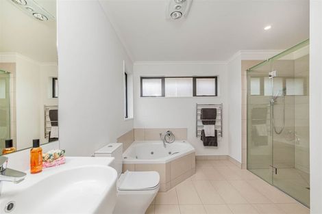Photo of property in 8 Murfitt Street, Pegasus, 7612
