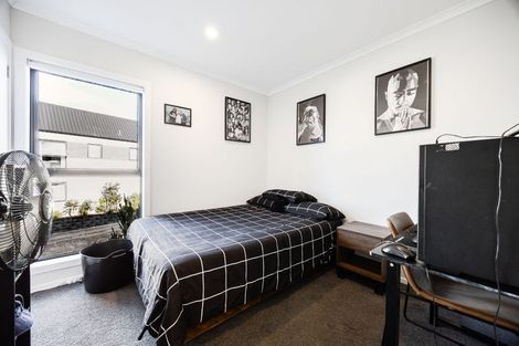 Photo of property in 2/125b Metcalfe Road, Ranui, Auckland, 0612