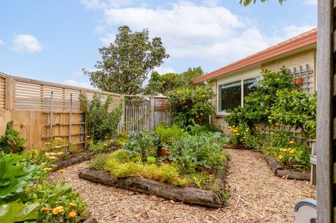 Photo of property in 29 Avion Terrace, Raumati Beach, Paraparaumu, 5032