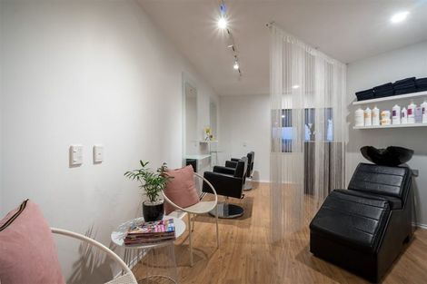 Photo of property in 5 Ti Tree Lane, Stanmore Bay, Whangaparaoa, 0932