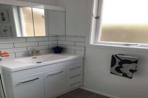 Photo of property in 1/42 Regent Street, Papatoetoe, Auckland, 2025