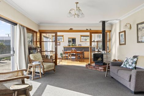 Photo of property in 25 Lyell Road, Outer Kaiti, Gisborne, 4010