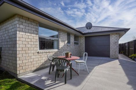 Photo of property in 65 Kippenberger Avenue, Rangiora, 7400