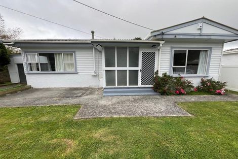 Photo of property in 40 Findlay Street, Tawa, Wellington, 5028