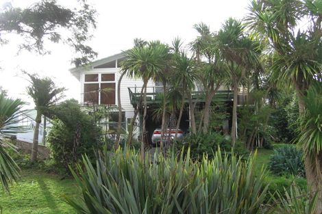 Photo of property in 121 Tiroroa Avenue, Te Atatu South, Auckland, 0610