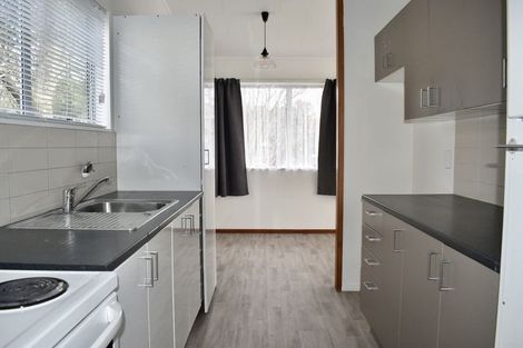 Photo of property in 3 Garton Drive, Massey, Auckland, 0614