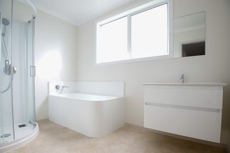 Photo of property in 1/27 Merton Street, Trentham, Upper Hutt, 5018