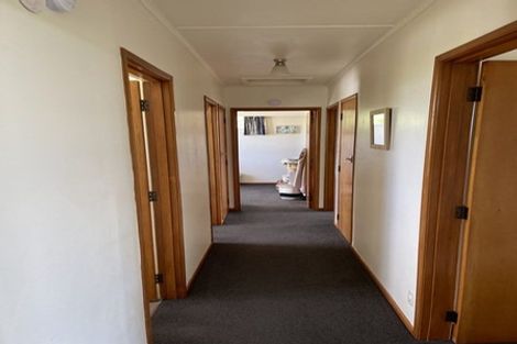 Photo of property in 59 Reynolds Road, Havelock North, 4130