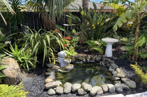 Photo of property in 31 Wells Place, Whitianga, 3510