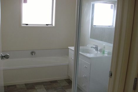 Photo of property in 50 Fraser Drive, Feilding, 4702